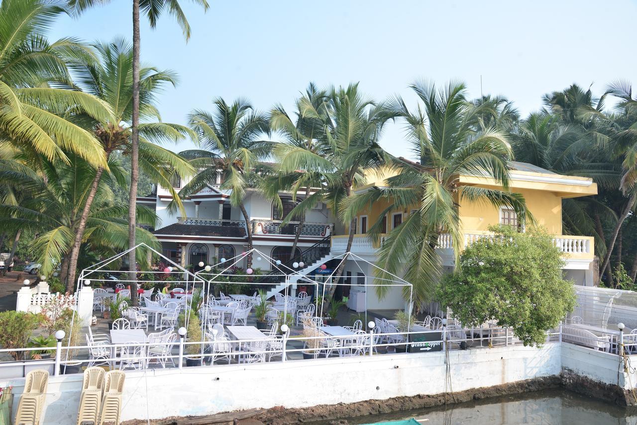 Jack'S Place Hotel Cavelossim Exterior photo